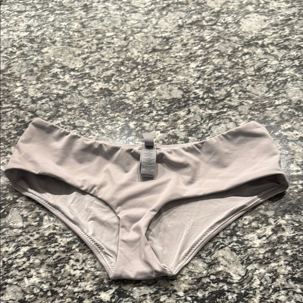 Skims Signature Swim Hipster